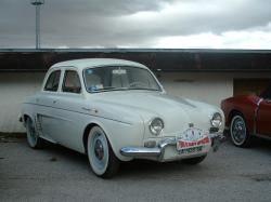 RENAULT DAUPHINE brown