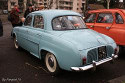 RENAULT DAUPHINE interior