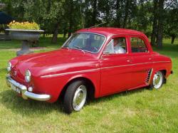 RENAULT DAUPHINE red