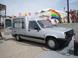 RENAULT EXPRESS blue