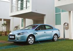 RENAULT FLUENCE brown