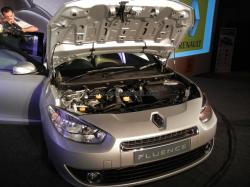 RENAULT FLUENCE engine