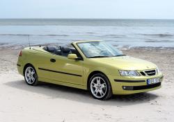 SAAB 9-3 green