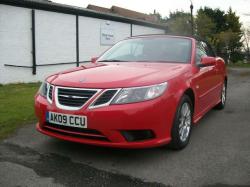 SAAB 9-5 red