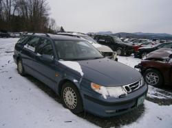 SAAB 95 brown