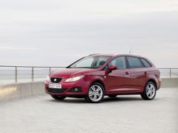 SEAT IBIZA red