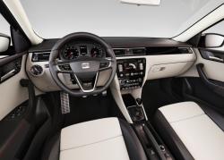 SEAT TOLEDO interior