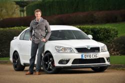 SKODA OCTAVIA white