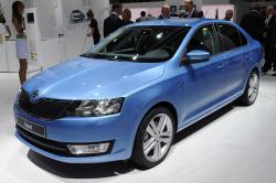 SKODA RAPID blue