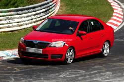 SKODA RAPID red