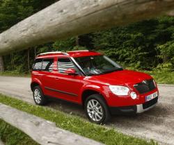 SKODA YETI red