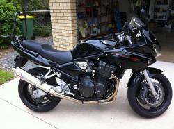 SUZUKI BANDIT 1200 black