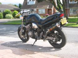 SUZUKI BANDIT 1200 green