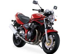 SUZUKI BANDIT red