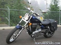 SUZUKI BOULEVARD S40 blue