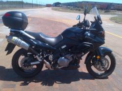 SUZUKI DL 1000 V-STROM black