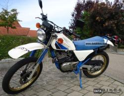 suzuki dr 250 s