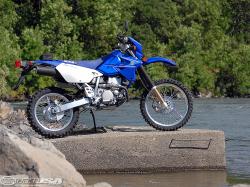 SUZUKI DR 250 blue