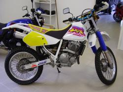 suzuki dr 250