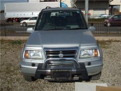 SUZUKI ESCUDO NOMADE white