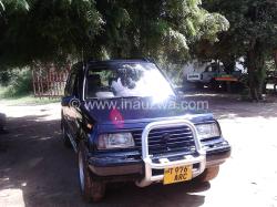 SUZUKI ESCUDO blue