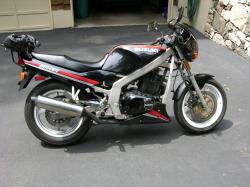 SUZUKI GS500 white