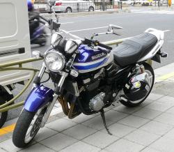 SUZUKI GSX 1400 interior