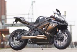 SUZUKI GSX-R 1000 black