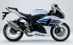 SUZUKI GSX-R 1000 white