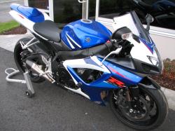 SUZUKI GSX-R750 blue