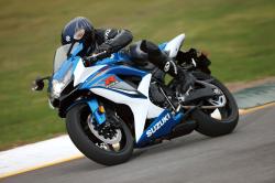 suzuki gsx-r750