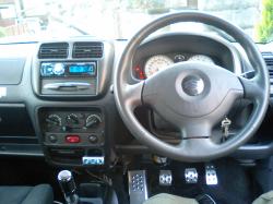 SUZUKI IGNIS AUTOMATIC interior