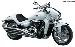 SUZUKI INTRUDER green