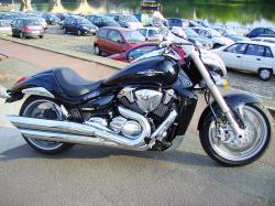 suzuki intruder