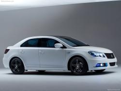 SUZUKI KIZASHI white