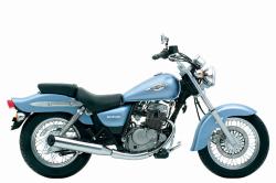 SUZUKI MARAUDER silver