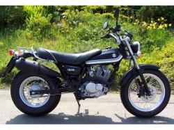 SUZUKI RV 125 VANVAN black