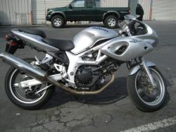 SUZUKI SV650 silver