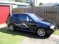 SUZUKI SWIFT 1.0 silver