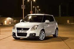 SUZUKI SWIFT black