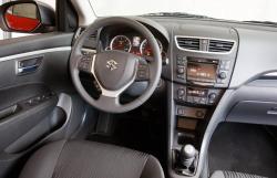 SUZUKI SWIFT interior