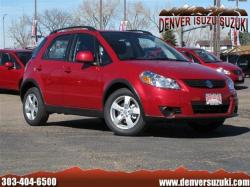 SUZUKI SX4 red