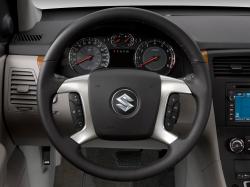 SUZUKI XL7 interior