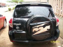 TOYOTA 4 RAV black