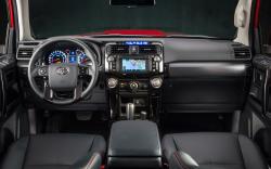 TOYOTA 4RUNNER interior