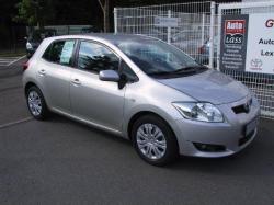 TOYOTA AURIS 1.6 silver