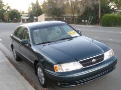 TOYOTA AVALON green