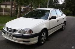 TOYOTA AVENSIS 1.6 white