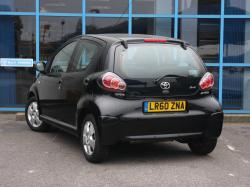 TOYOTA AYGO 1.0 black