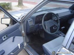 TOYOTA CARINA E blue